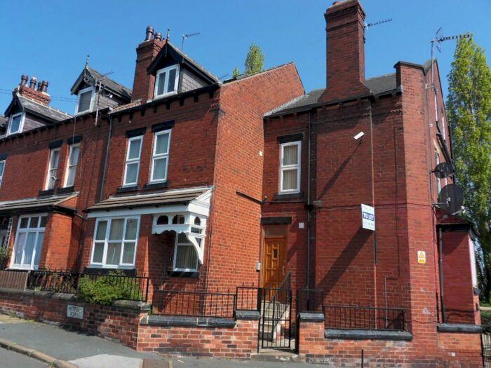 1 Bedroom Flat To Rent In Mitford Road, Leeds, LS12