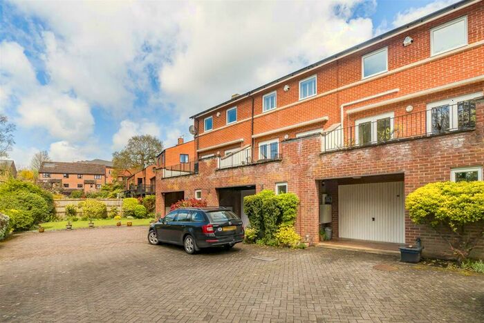 3 Bedroom Terraced House To Rent In Westridge, Devizes, SN10