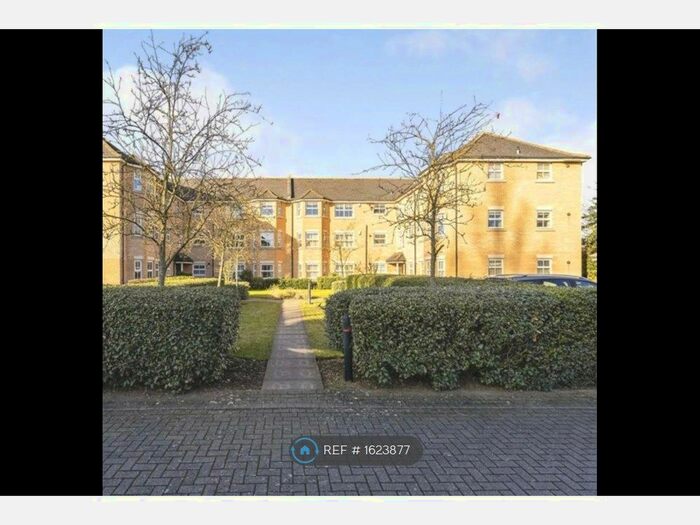 2 Bedroom Flat To Rent In Regency Square, Cambridge, CB1