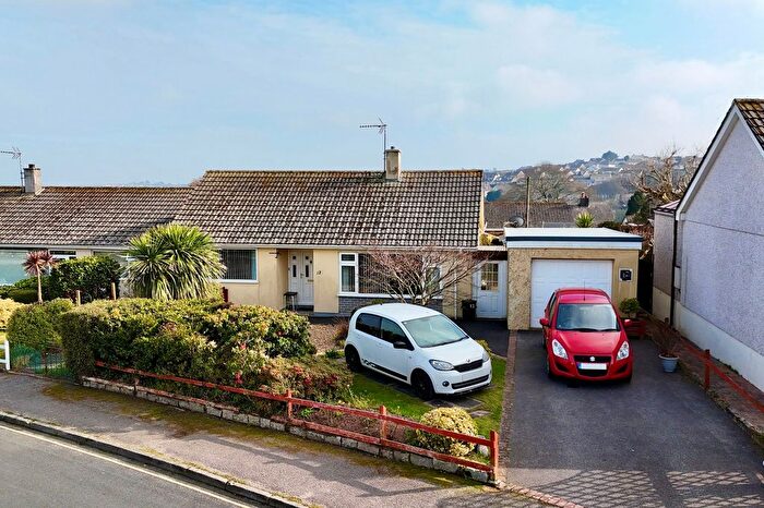 3 Bedroom Detached Bungalow For Sale In Bodinar Road, Penryn, TR10
