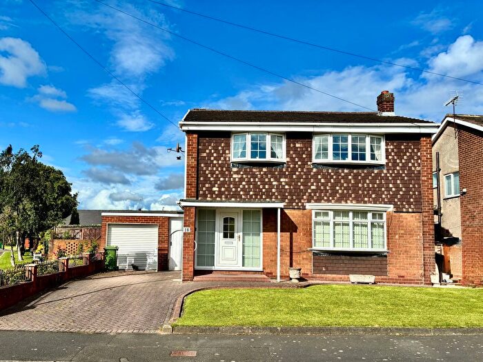 3 Bedroom Detached House For Sale In Cheviot Road, Monkton Village, NE32