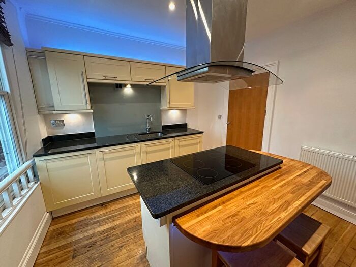 2 Bedroom Flat To Rent In Huntspill Road, Highbridge, TA9