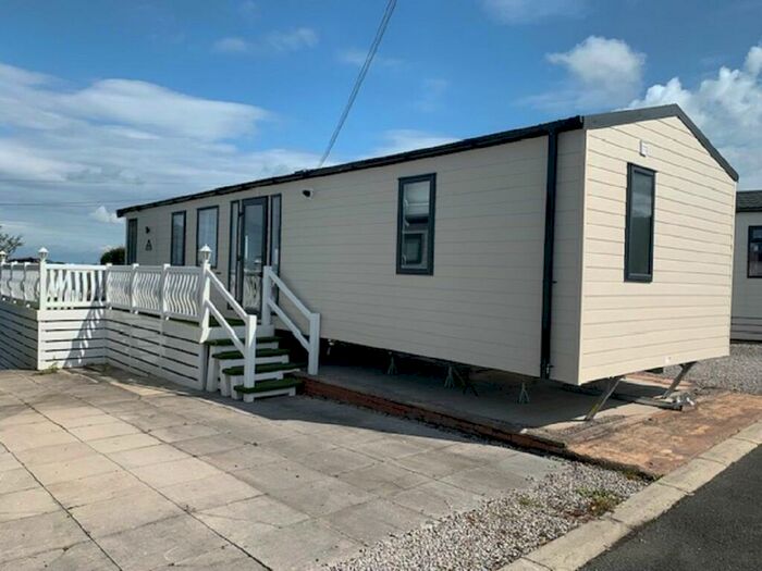 2 Bedroom Caravan For Sale In Garstang, Lancashire, PR3
