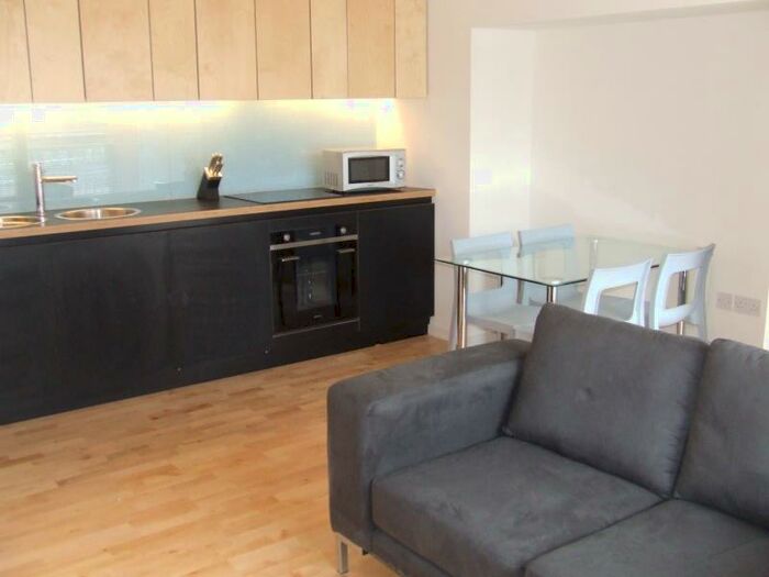 1 Bedroom Apartment To Rent In Saxton, The Avenue. Leeds West Yorkshire, LS9
