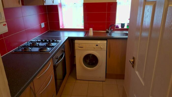 4 Bedroom Terraced House To Rent In Berkeley Road, Manor Park, London, E12