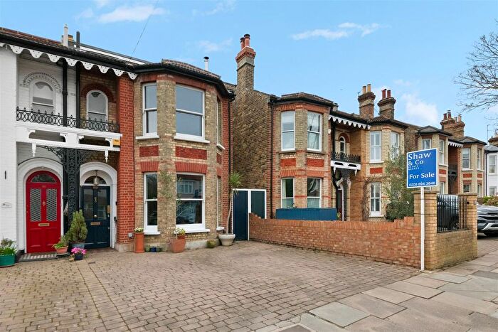 6 Bedroom Semi Detached House For Sale In Waldegrave Road, Teddington, TW11