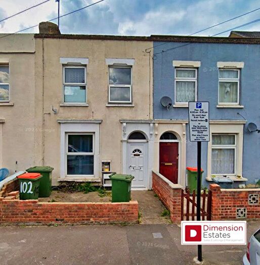 5 Bedroom Terraced House To Rent In Albert Square, Maryland, Stratford, Olympic Village, London, E15