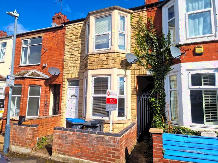 2 Bedroom Terraced House To Rent In Graham Road, Rugby, CV21