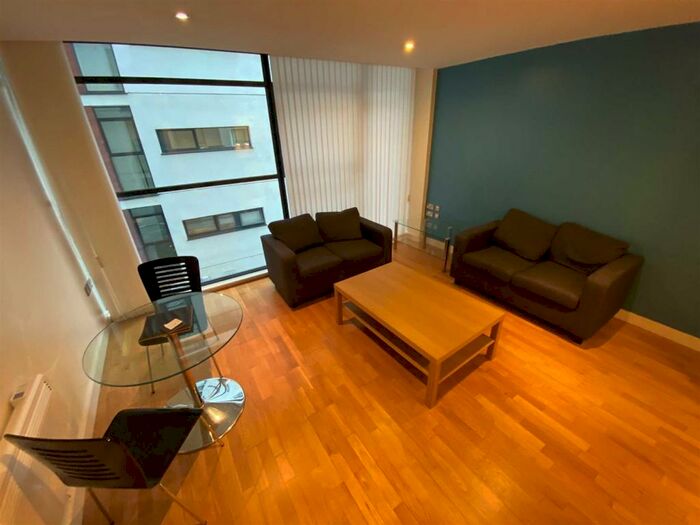 2 Bedroom Flat To Rent In Hill Quays, Commercial Street Block B, Southern Gateway, M15