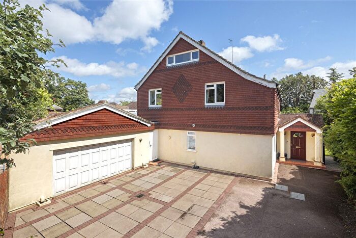 5 Bedroom Detached House For Sale In Coombe Hill Road, Kingston Upon Thames, KT2
