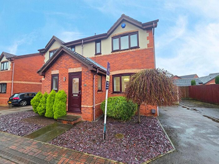 3 Bedroom Semi-Detached House For Sale In Church Meadow Road, Rossington, DN11