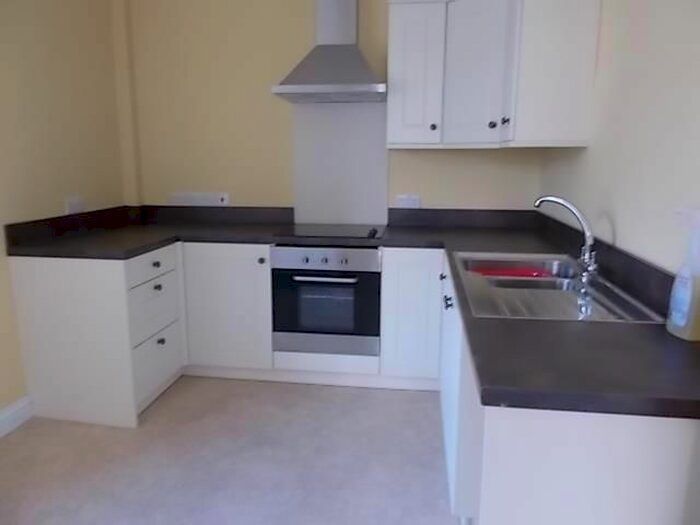 1 Bedroom Flat To Rent In Goat Street, Haverfordwest, SA61