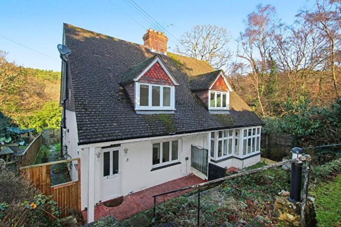 2 Bedroom Semi Detached House For Sale In Glen Road, Hindhead, Surrey, GU26