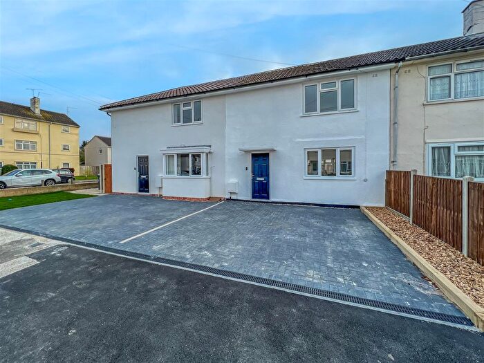 2 Bedroom Terraced House To Rent In Hainault Grove, Chelmsford, CM1