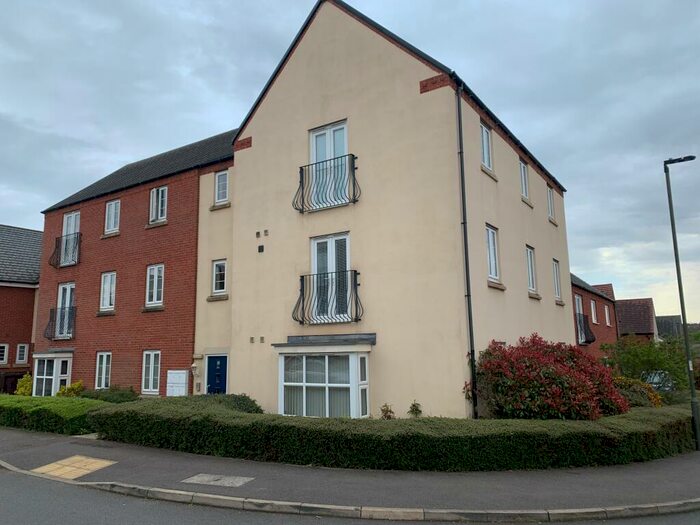 2 Bedroom Flat To Rent In Westminster Drive, Swadlincote, DE11