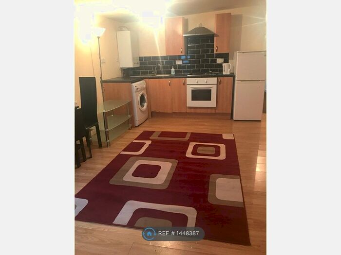 2 Bedroom Flat To Rent In Stanley Street, Luton, LU1
