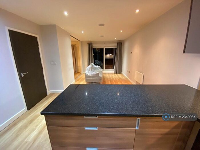 1 Bedroom Flat To Rent In Ellyson House, London, NW9