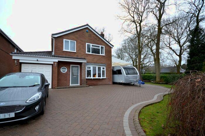 4 Bedroom Detached House For Sale In Fowler Close, Hoghton, PR5