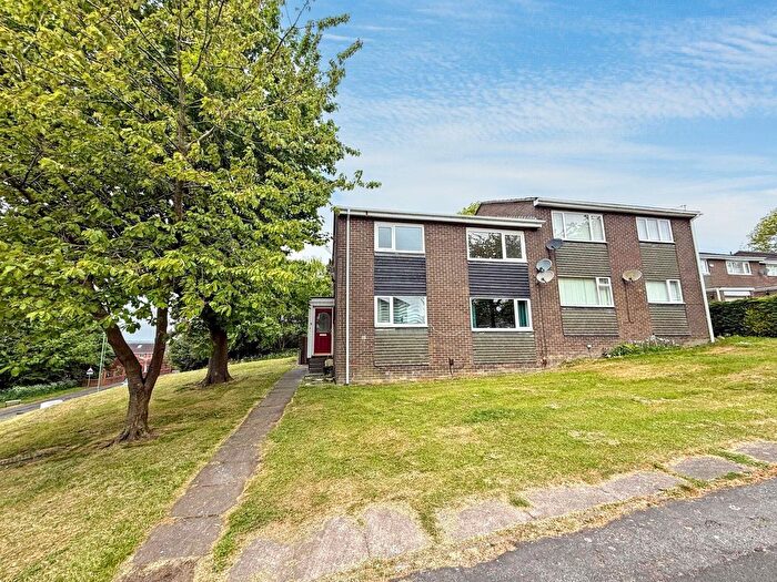 2 Bedroom Flat To Rent In Colville Court, Stanley, DH9