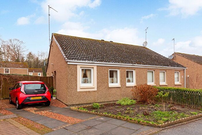 2 Bedroom Bungalow For Sale In Chalybeate, Haddington, EH41