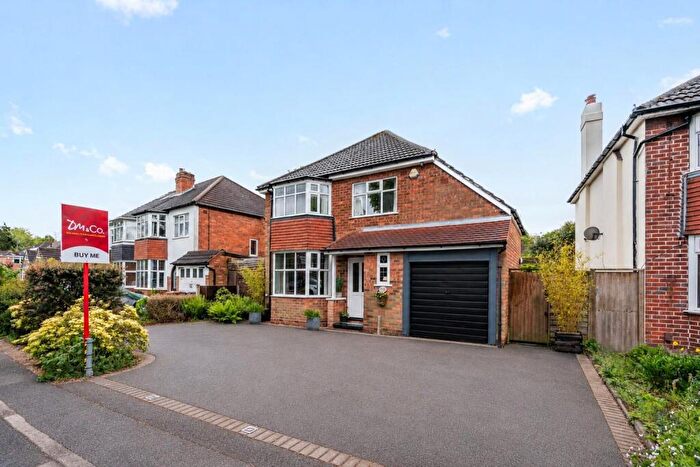 3 Bedroom Detached House For Sale In Welford Road, Shirley, Solihull, B90