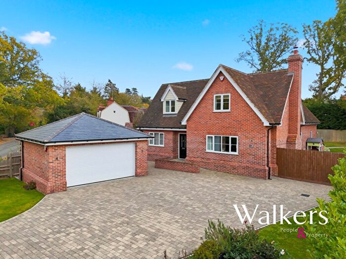 4 Bedroom Detached House For Sale In Tiptree Road, Wickham Bishops, CM8