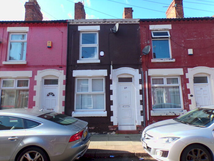 2 Bedroom House To Rent In Grantham Street, **Available With Zero Deposits**, L6