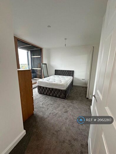1 Bedroom Flat To Rent In St Marks Square, Bromley, BR2