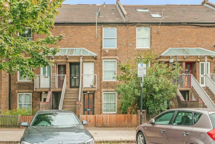 1 Bedroom Flat To Rent In Lenton Terrace, Finsbury Park, N4