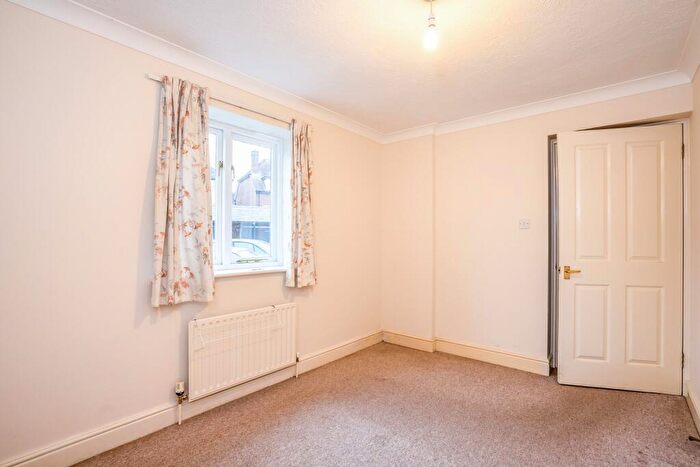 2 Bedroom Apartment To Rent In Peter Weston Place, Chichester, PO19
