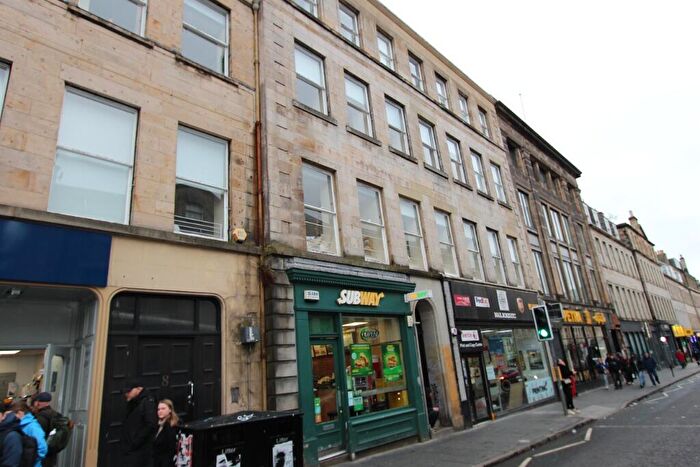 5 Bedroom Flat To Rent In South Bridge, Old Town, Edinburgh, EH1