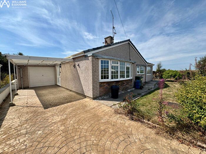 3 Bedroom Detached Bungalow For Sale In Maes Gwynfa, Bodedern, Anglesey, LL65