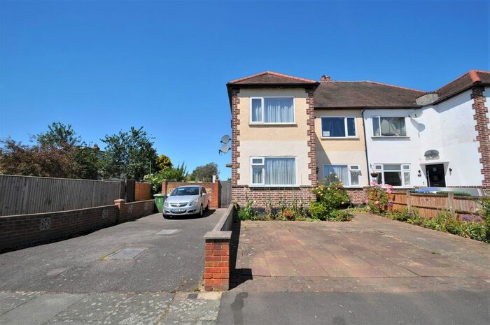 2 Bedroom Maisonette To Rent In Harding Road, Bexleyheath, DA7