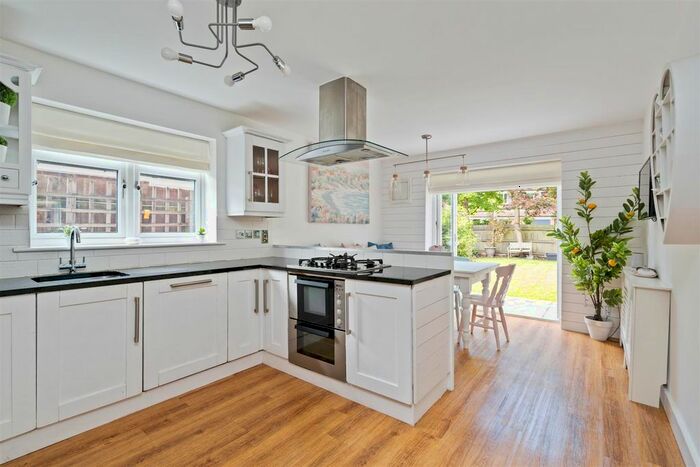 4 Bedroom Detached House For Sale In Mill Lane, Dorridge, Solihull, B93