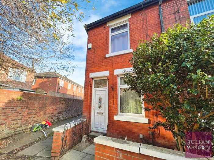 3 Bedroom End Of Terrace House For Sale In Wallwork Street, Reddish, Stockport, SK5