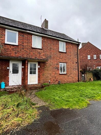 4 Bedroom House To Rent In Hay Road, PO19