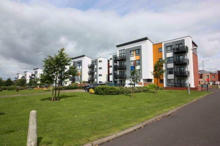 2 Bedroom Flat To Rent In Flat /, Shuna Street, G20