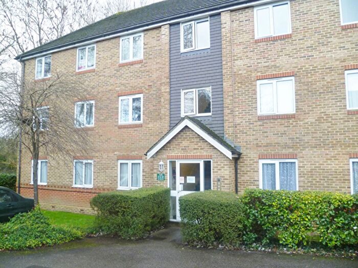 1 Bedroom Flat To Rent In Sevenoaks Close, Sutton, SM2