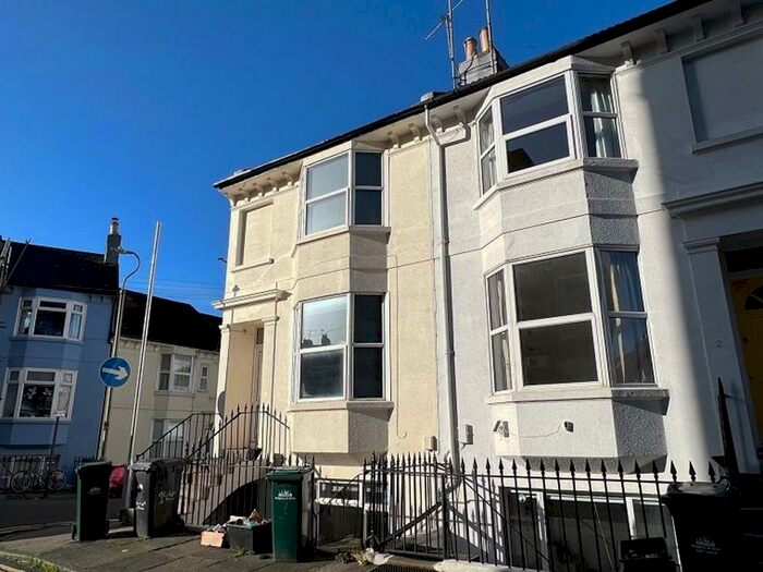 1 Bedroom Flat To Rent In Fairlight Place, Brighton, ., BN2