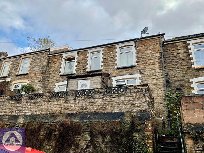 3 Bedroom Terraced House For Sale In Rhiw Parc Road, Abertillery, NP13
