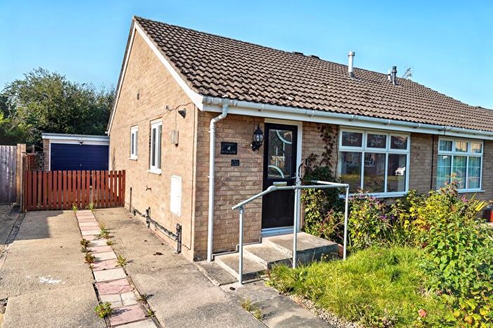 2 Bedroom Bungalow For Sale In Troutbeck, York, YO24