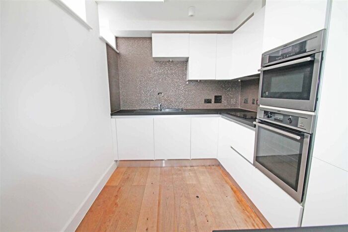 4 Bedroom Flat To Rent In Florence Road, Brighton, BN1