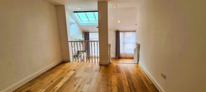 1 Bedroom Flat To Rent In Flat, Newmarket Road, Cambridge, CB5