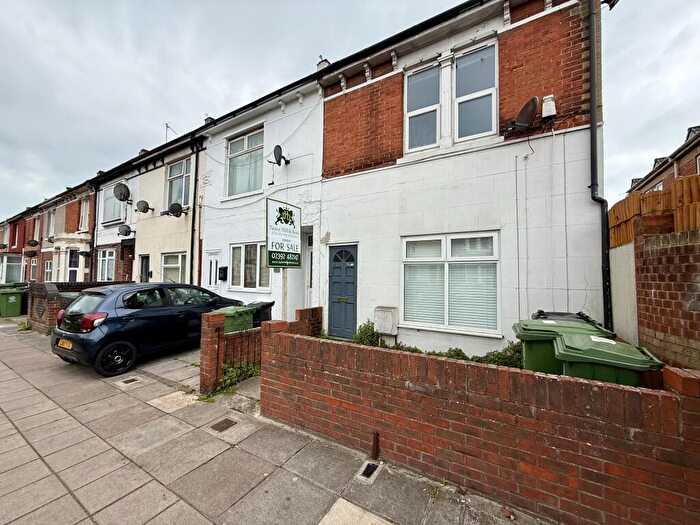 2 Bedroom Apartment To Rent In Copnor Road, Portsmouth, PO3