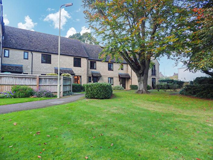 1 Bedroom Apartment To Rent In Beechgate, Witney, Oxfordshire, OX28