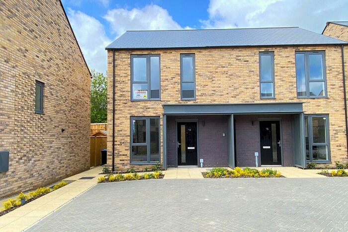 3 Bedroom Semi-Detached House To Rent In Redmires Grove, Harrogate, HG3