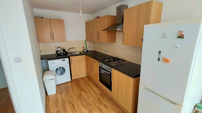 1 Bedroom Flat To Rent In Market Place, Stevenage, SG1