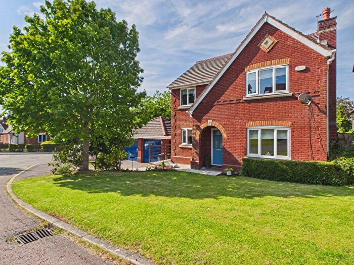4 Bedroom Detached House For Sale In Meadowfield, Upholland, WN8