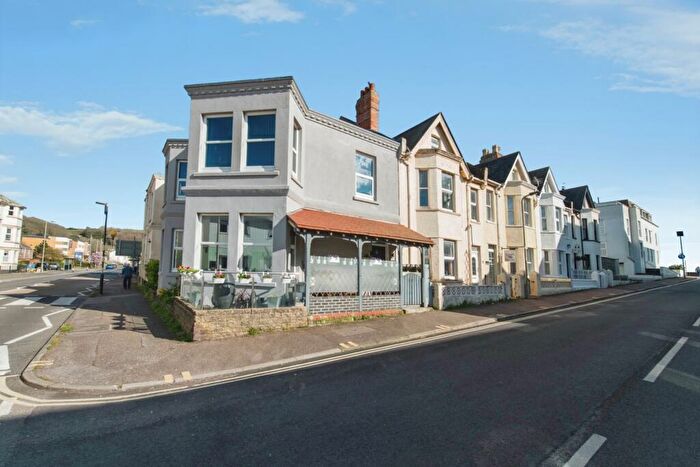 3 Bedroom Terraced House For Sale In Beach Road, Seaton, Devon, EX12