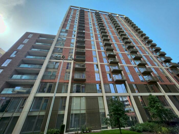 2 Bedroom House To Rent In Local Crescent, Hulme Street, Salford, Lancashire, M5